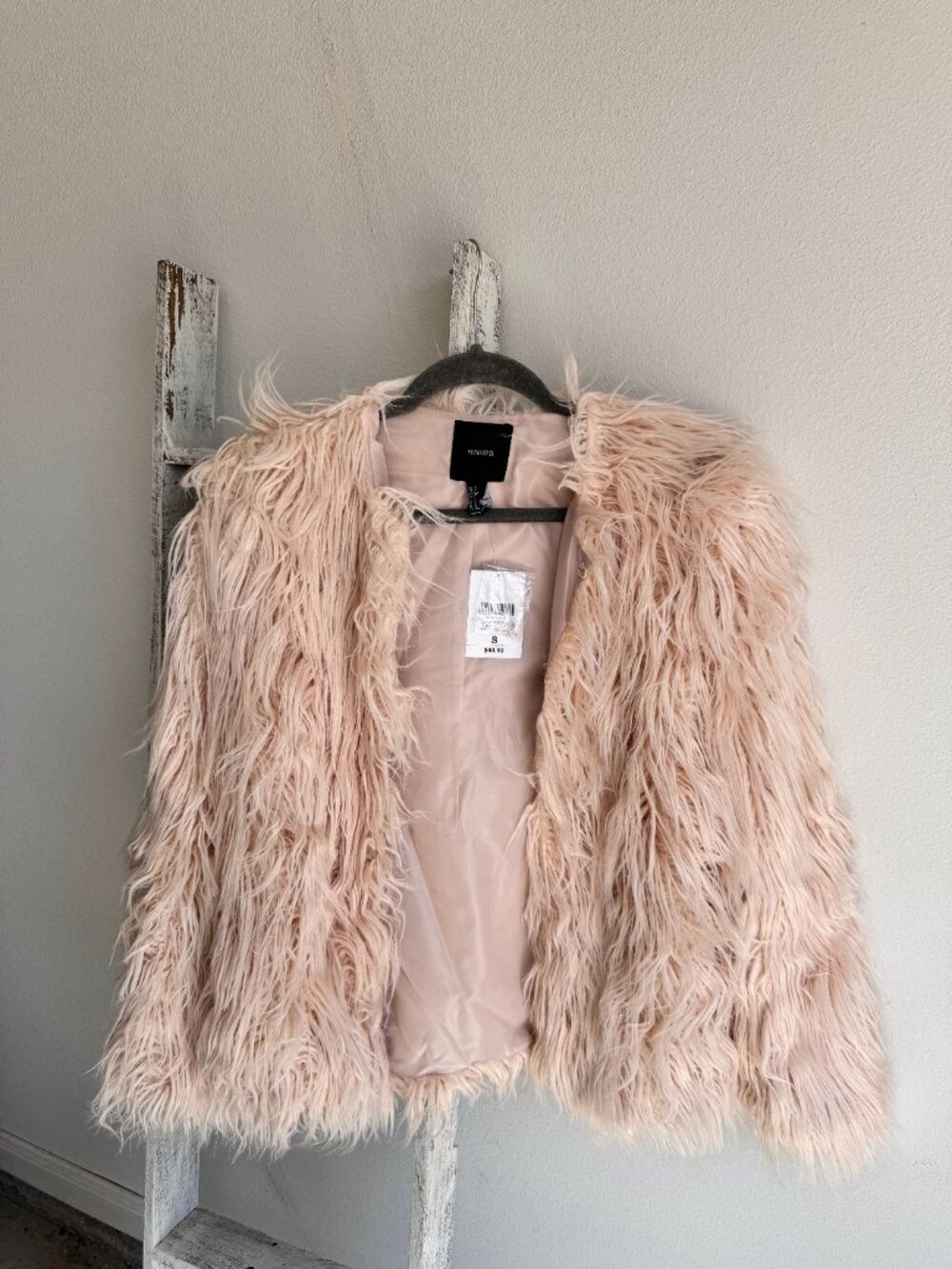 Forever 21 Faux Fur Jacket – Light Pink, Size S
